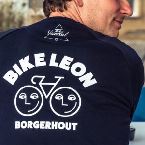 bike-leon-sweater-sfeer1